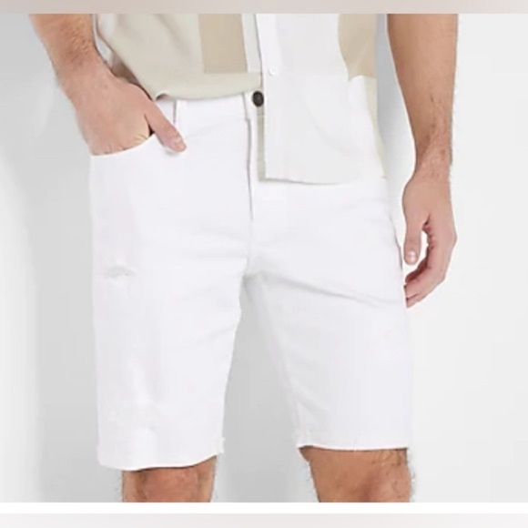 NEW - Express Destroyed White Rolled Hem Hyper Stretch Jean Shorts. Size 28 - Picture 1 of 6